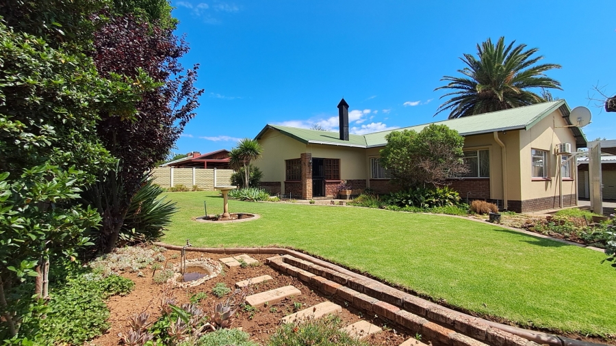 3 Bedroom Property for Sale in Generaal De Wet Free State